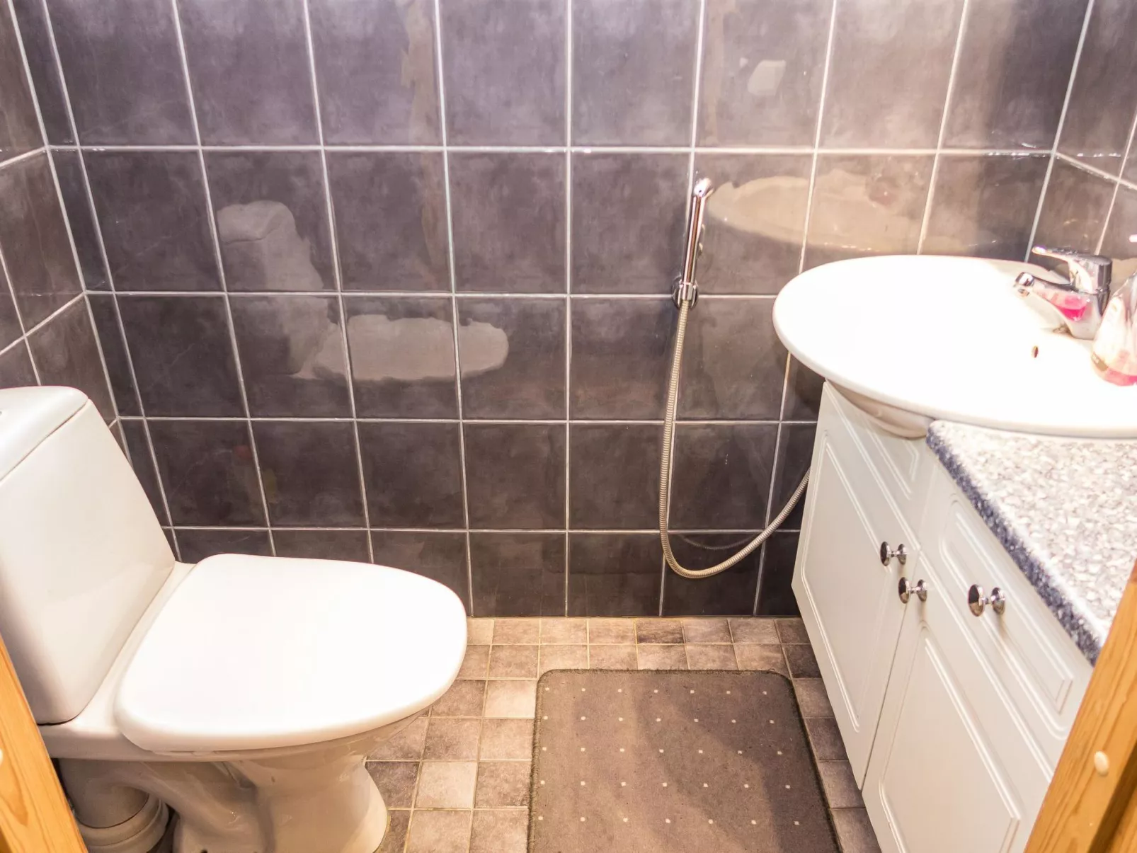 Rukan lepolinna a-Inside