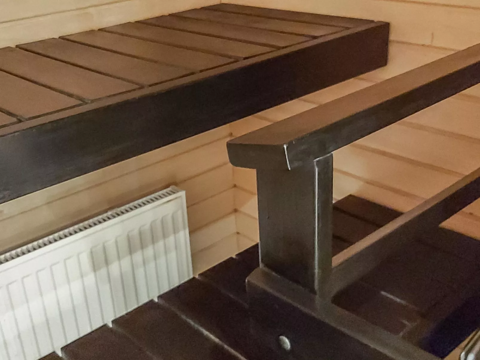 Länsirinne e 19-Dedans