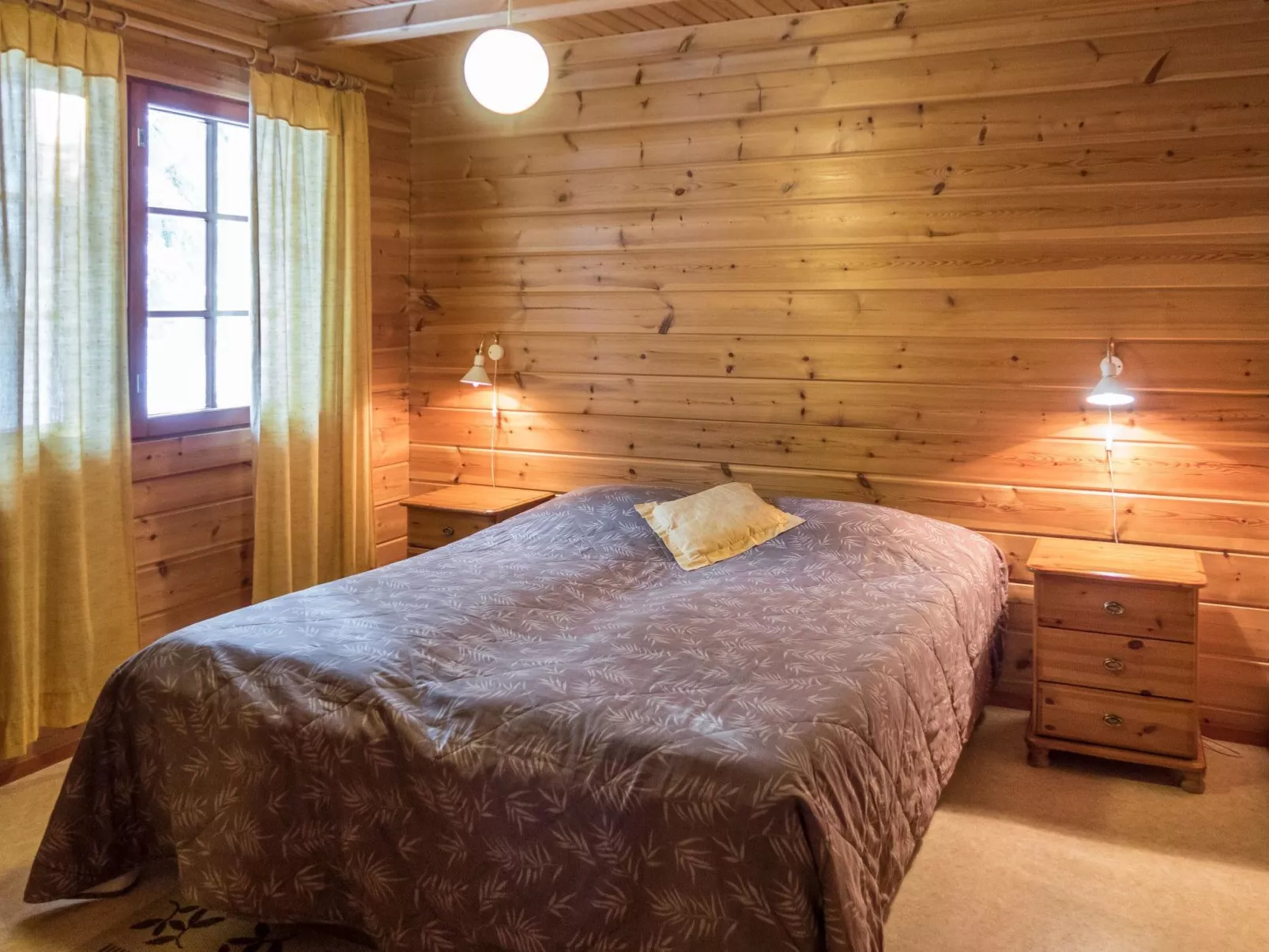 Vaarapirtti / tähti-Dedans