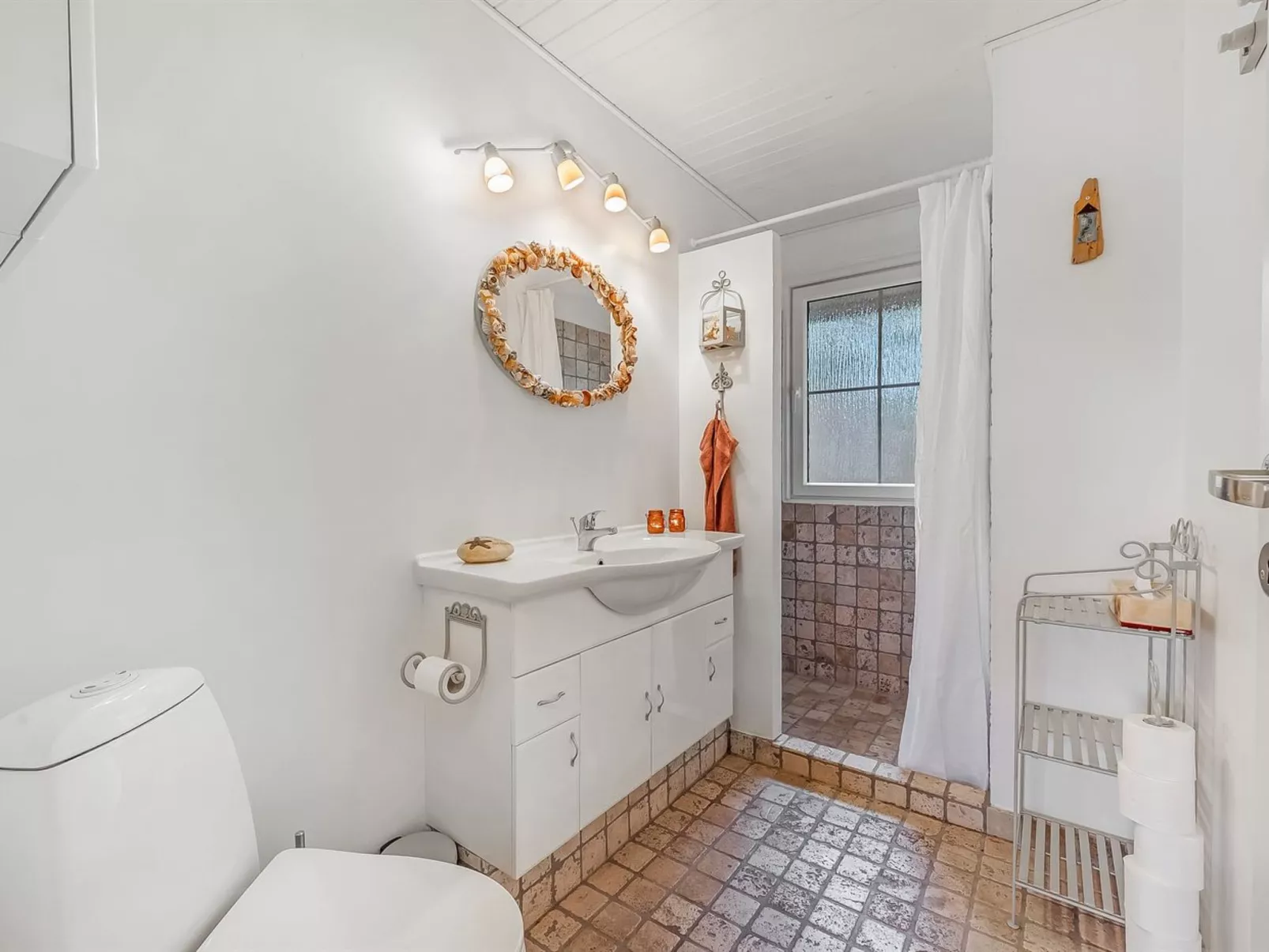 "Brodde" - 300m from the sea-Drinnen