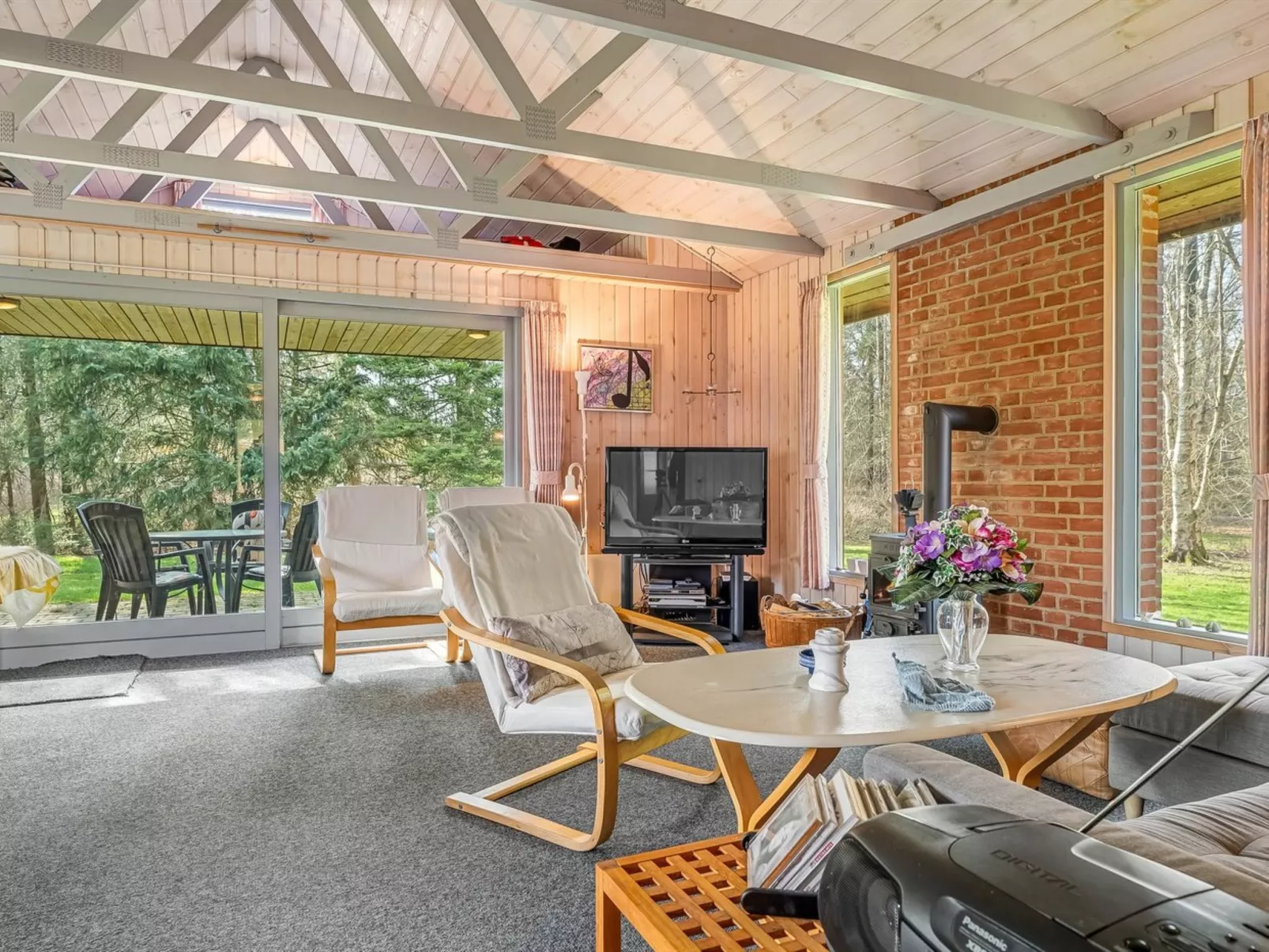 "Franzisca" - 200m to the fjord-Drinnen