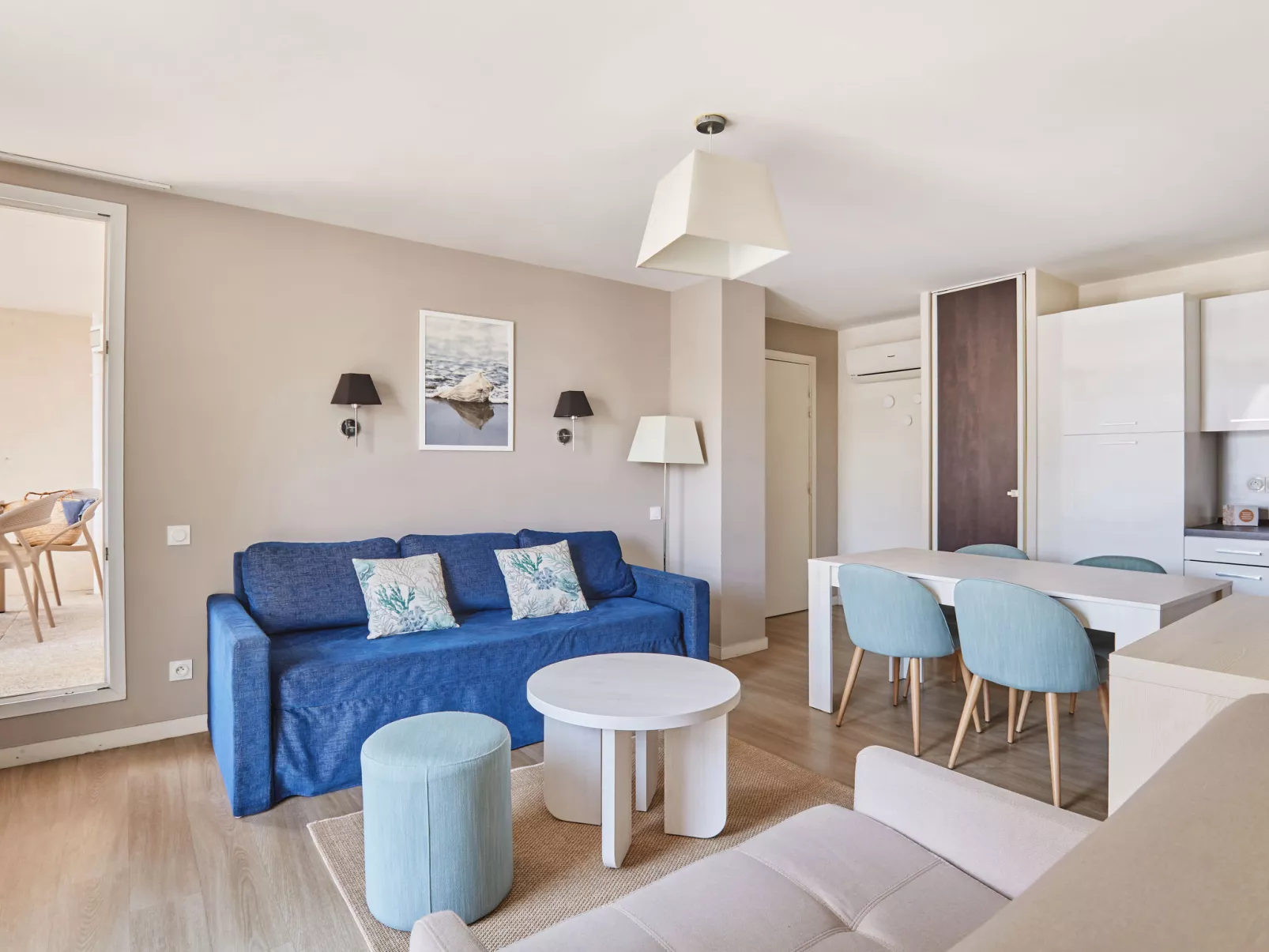 Les Dunes du Soleil-Drinnen