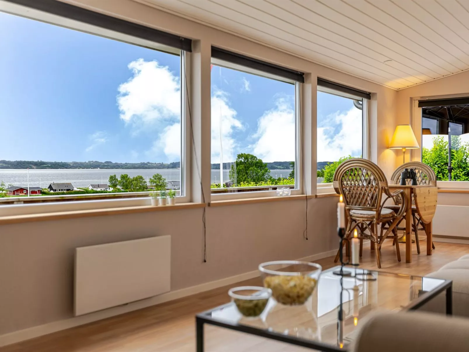 "Gyda" - 350m from the sea-Inside