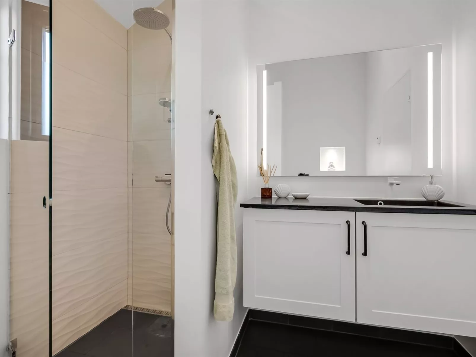 "Merve" - 250m from the sea-Dedans