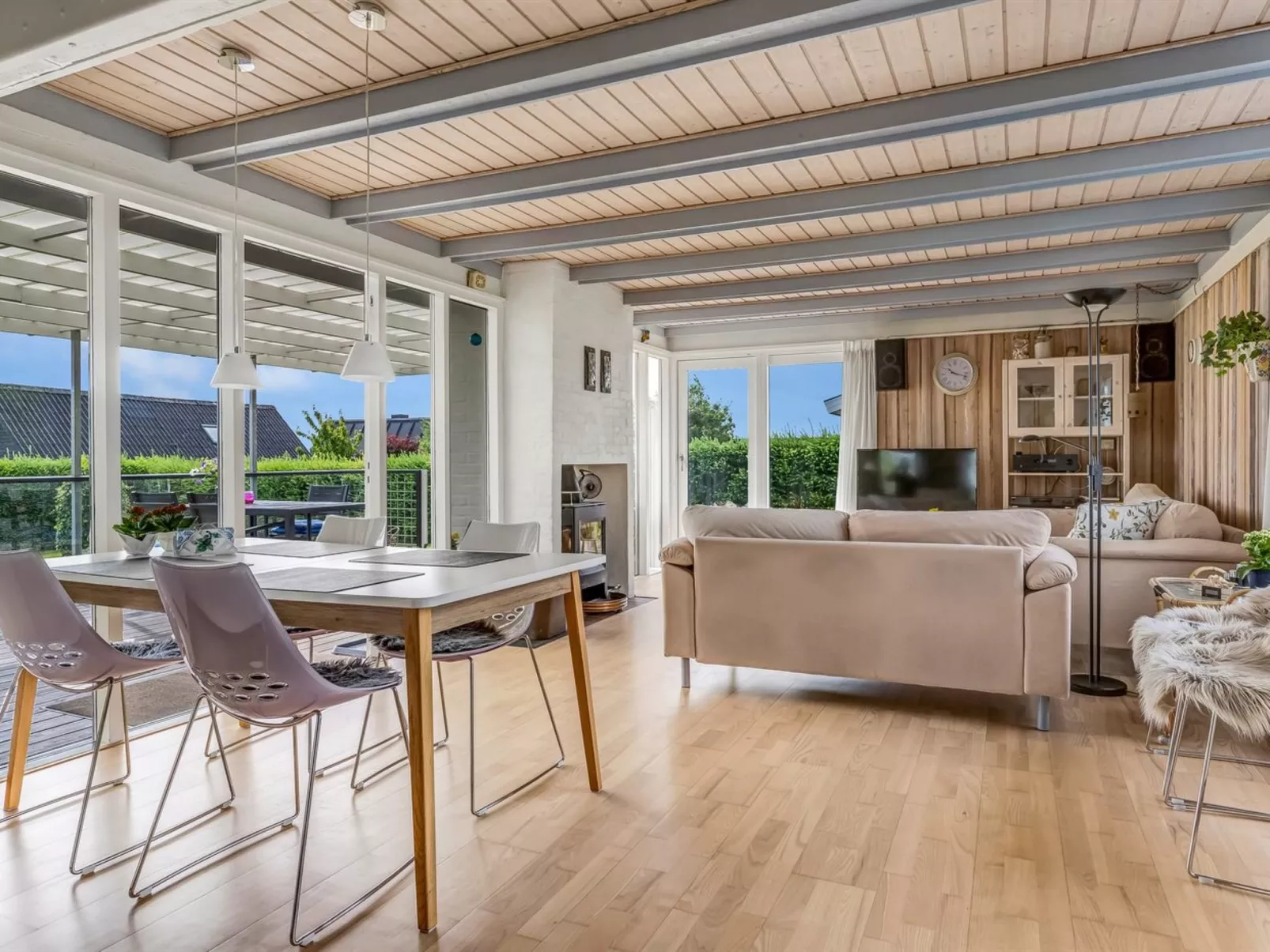 "Nielsine" - 250m from the sea-Dedans