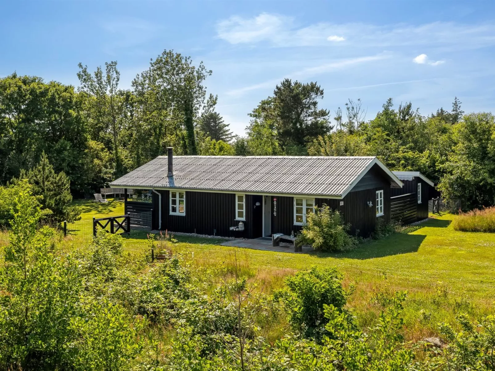 "Voitto" - 1km to the fjord-Draußen