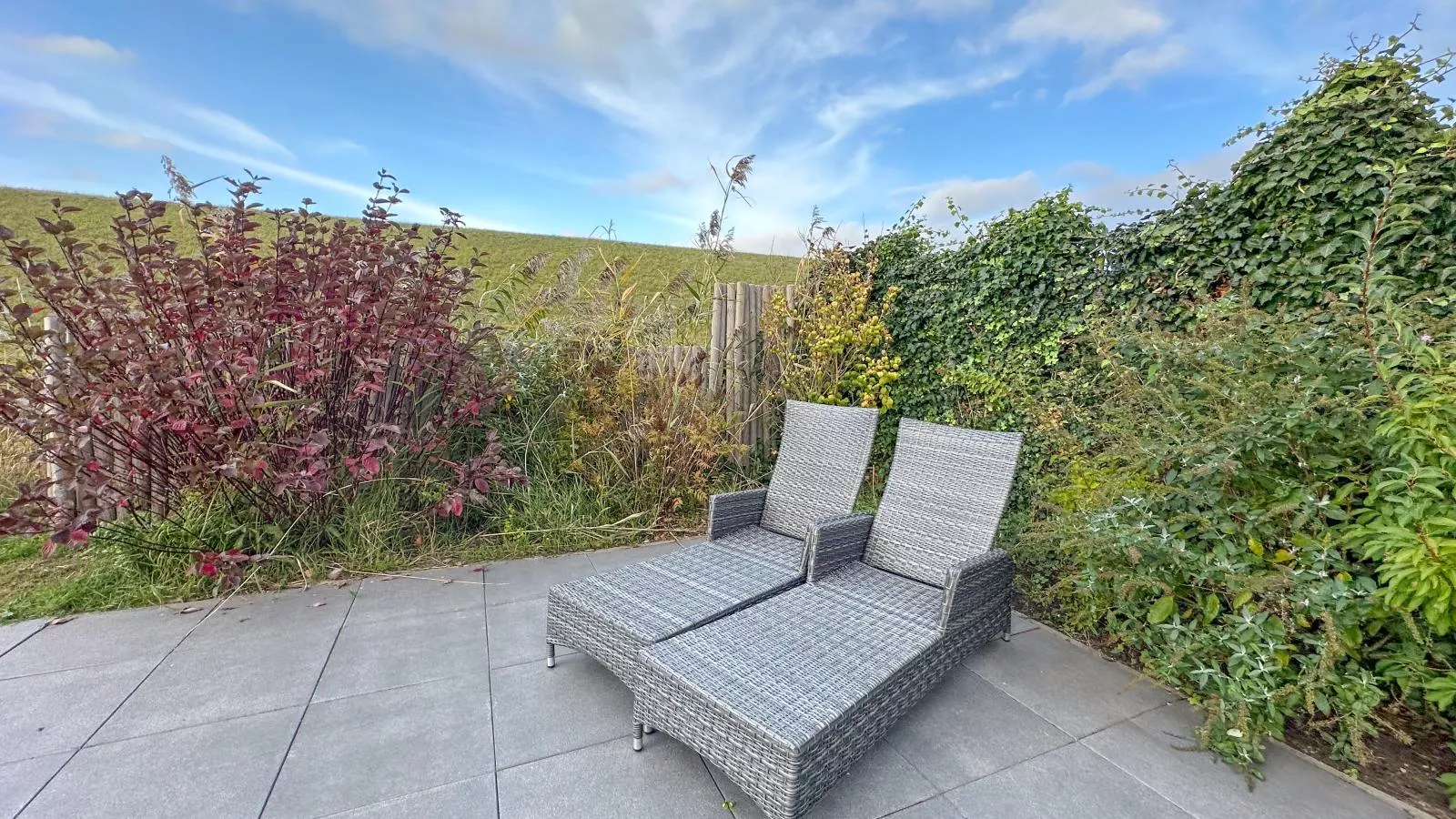 Happy Beach 48-Terrace balcony