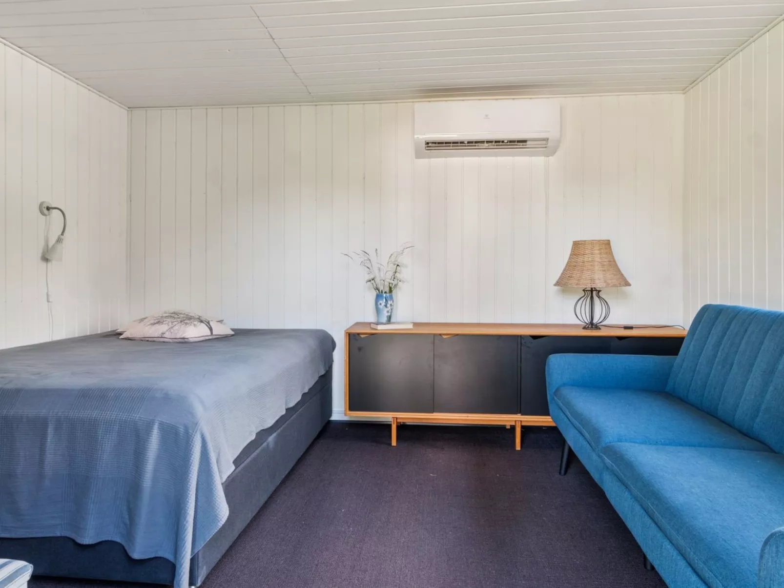 "Botwith" - 125m from the sea-Dedans