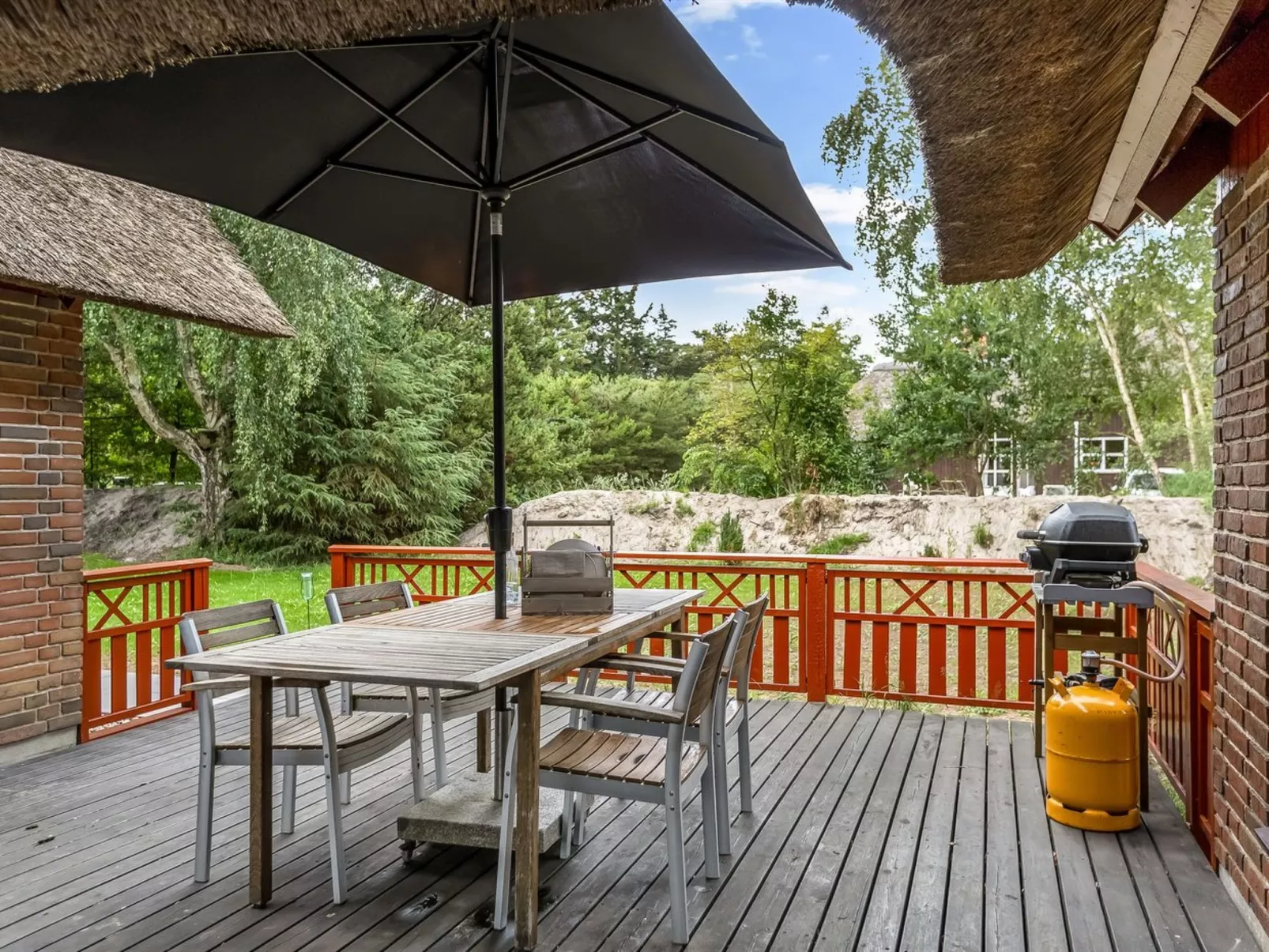 "Menard" - 1.2km from the sea-Draußen