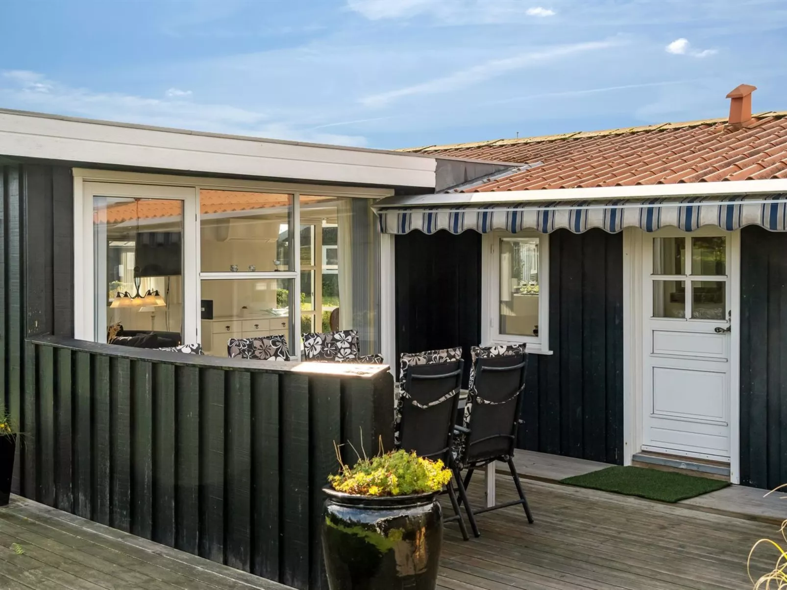 "Thit" - 90m from the sea-Dehors