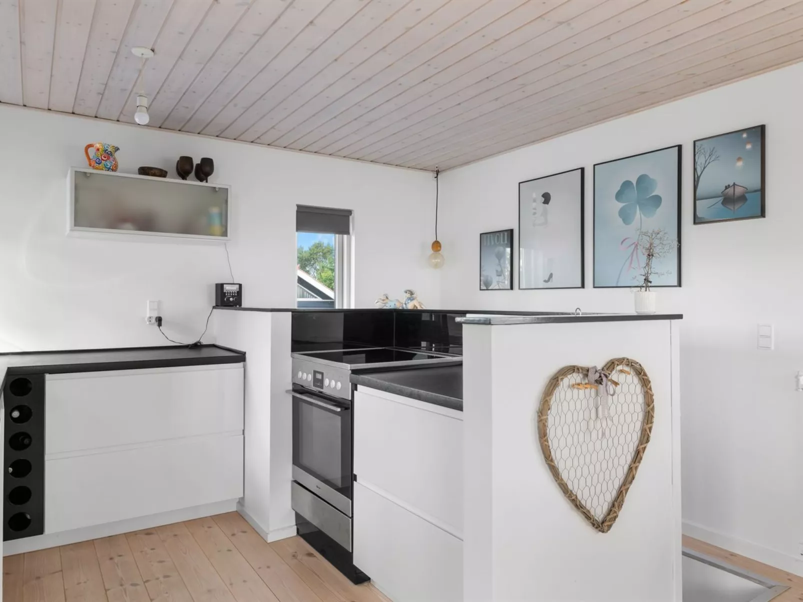 "Folkhart" - 10m from the sea-Dedans