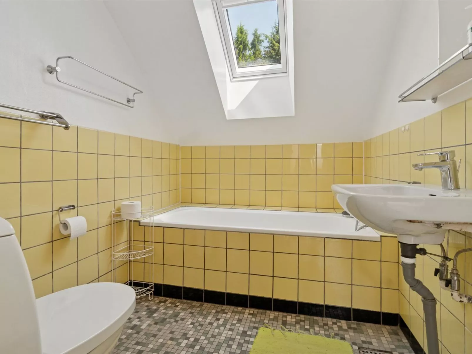 "Marit" - 1.5km from the sea-Drinnen