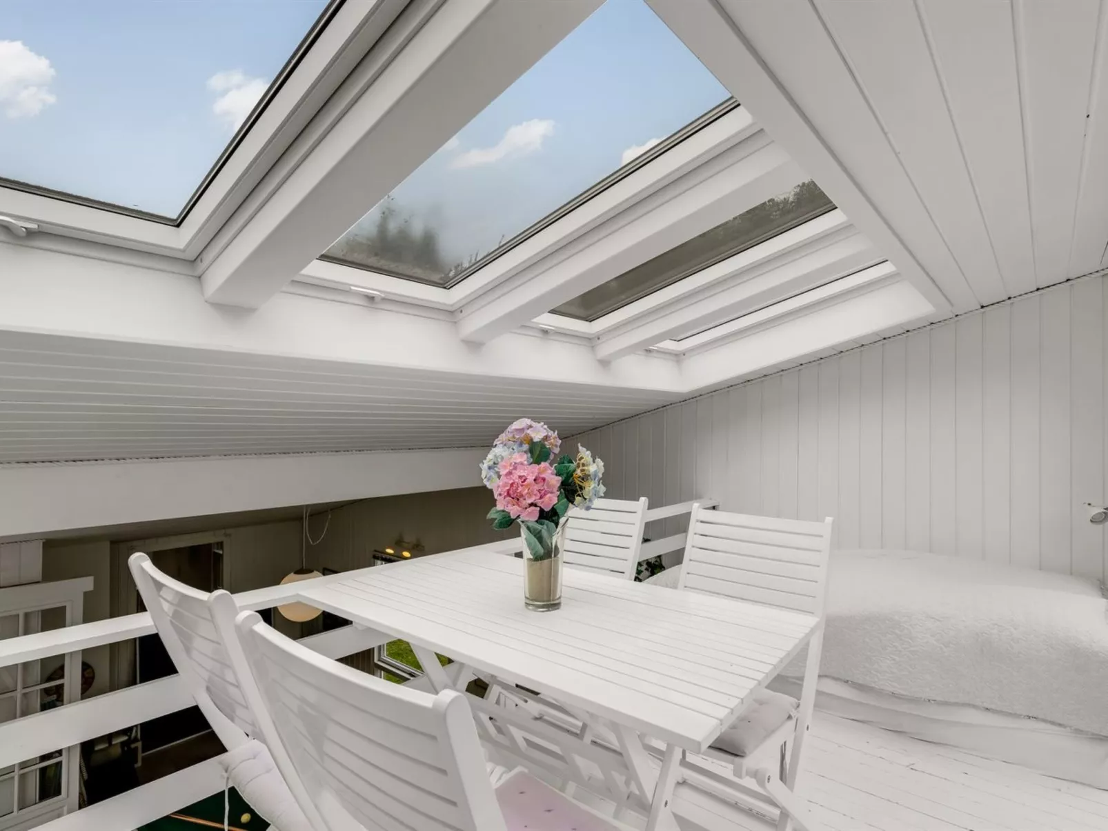 "Sami" - 600m to the fjord-Dedans