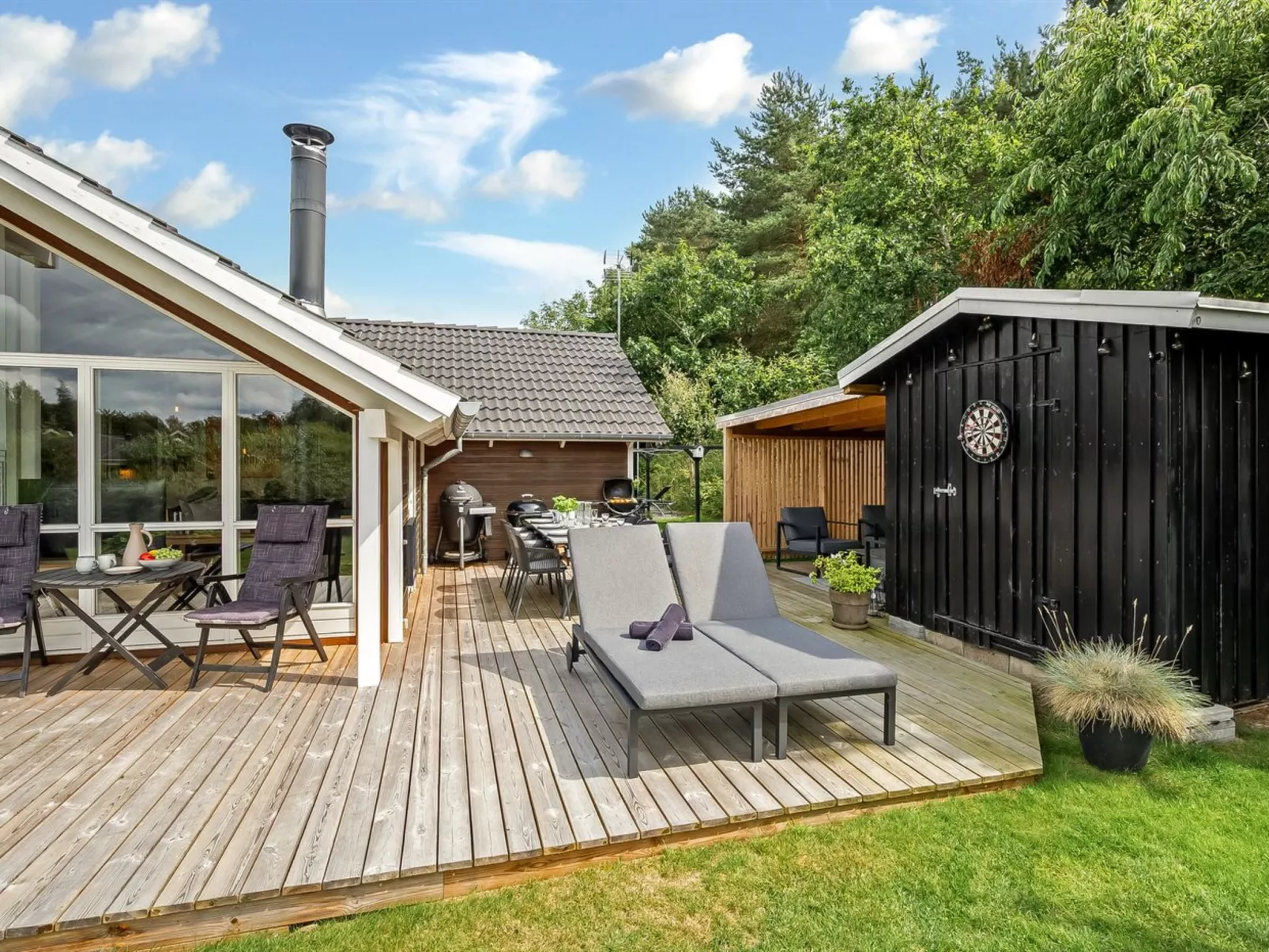 "Mieka" - 500m from the sea-Outside