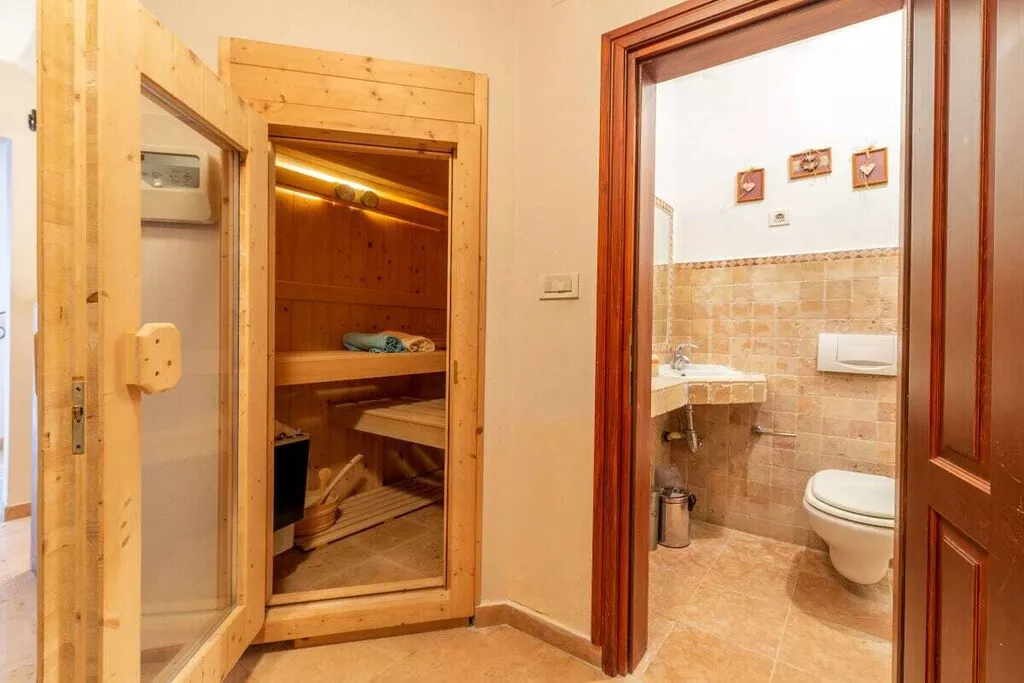 458038-Nicht zugeordnet