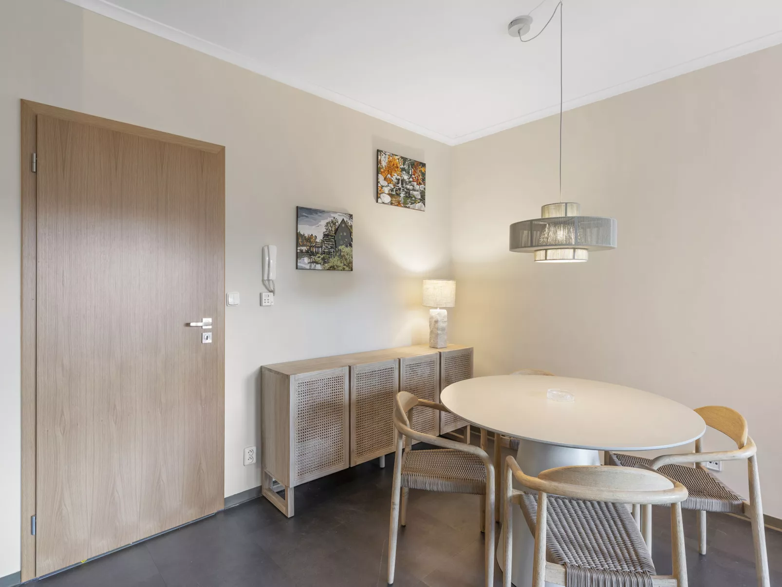 Resident Harrachov B-Drinnen