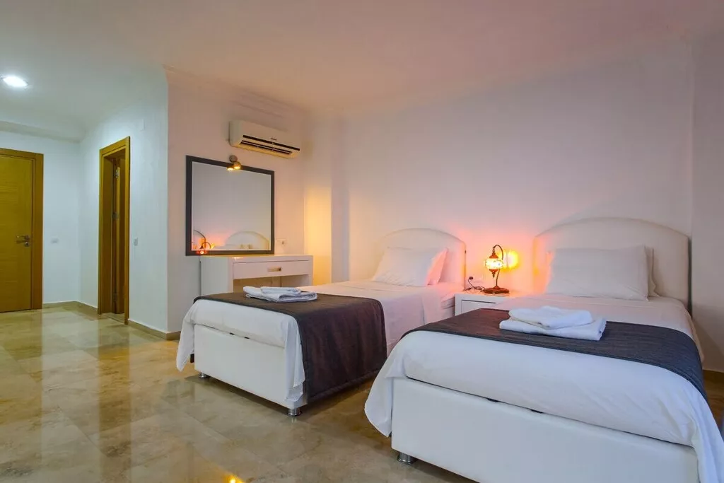 624613-Nicht zugeordnet