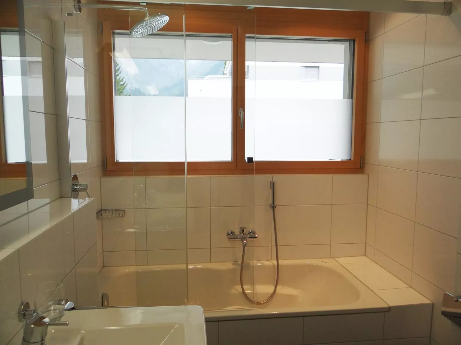 Dorfstrasse 62-Drinnen