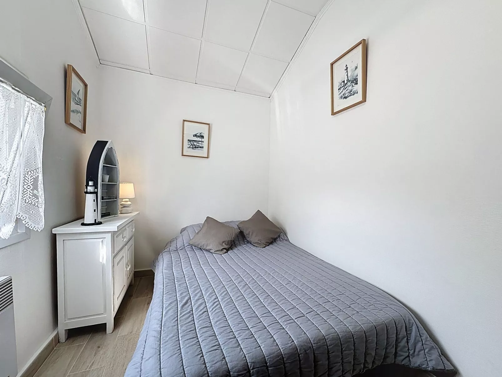 Les Coquillages-Inside