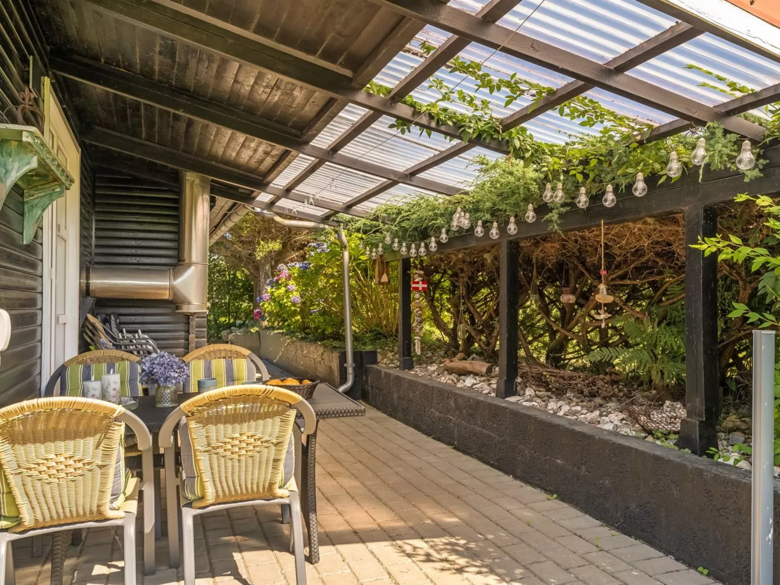 "Berner" - 500m to the fjord-Outside