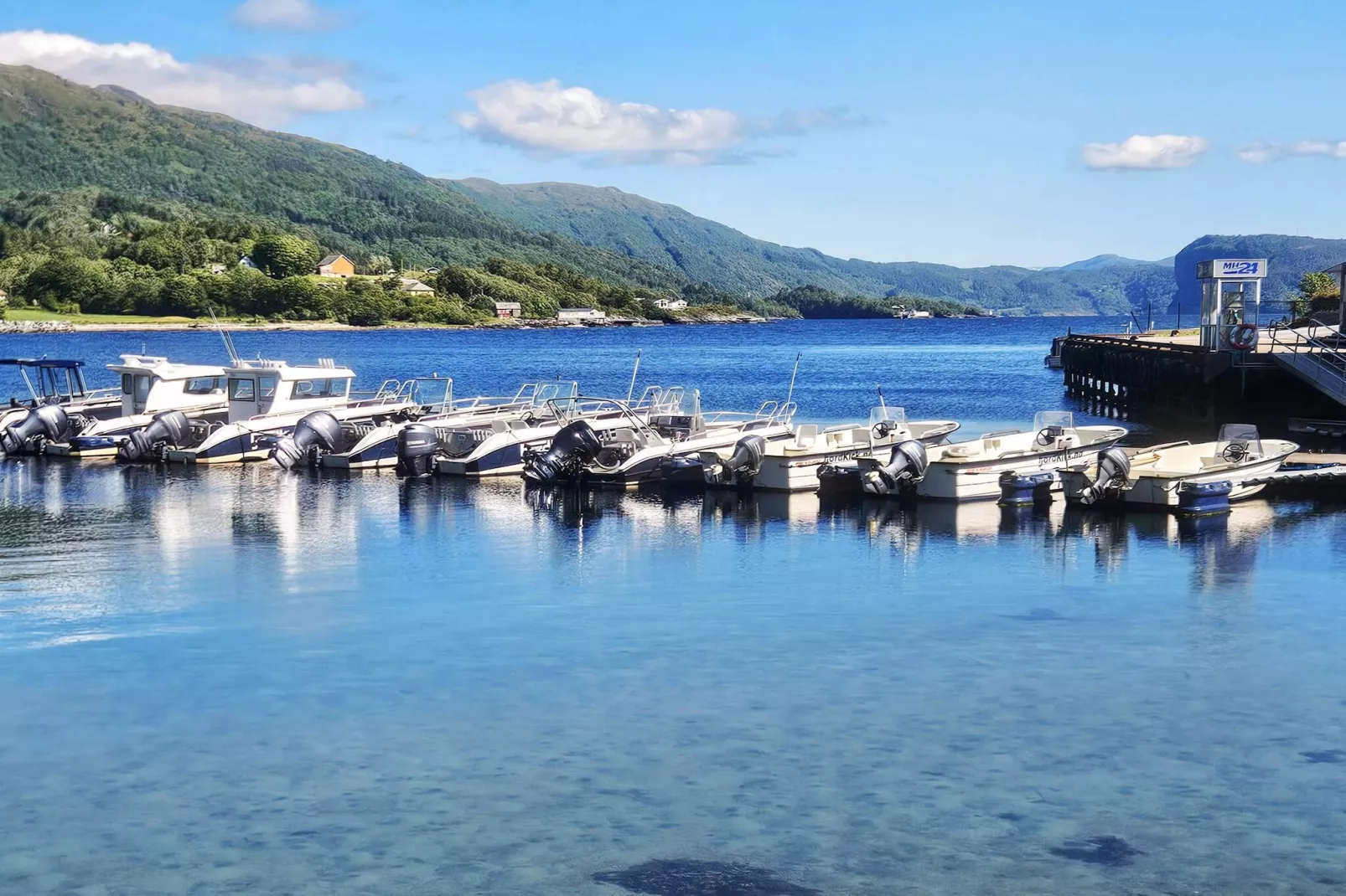 6 Personen Ferienhaus in Sørbøvåg-Nicht zugeordnet