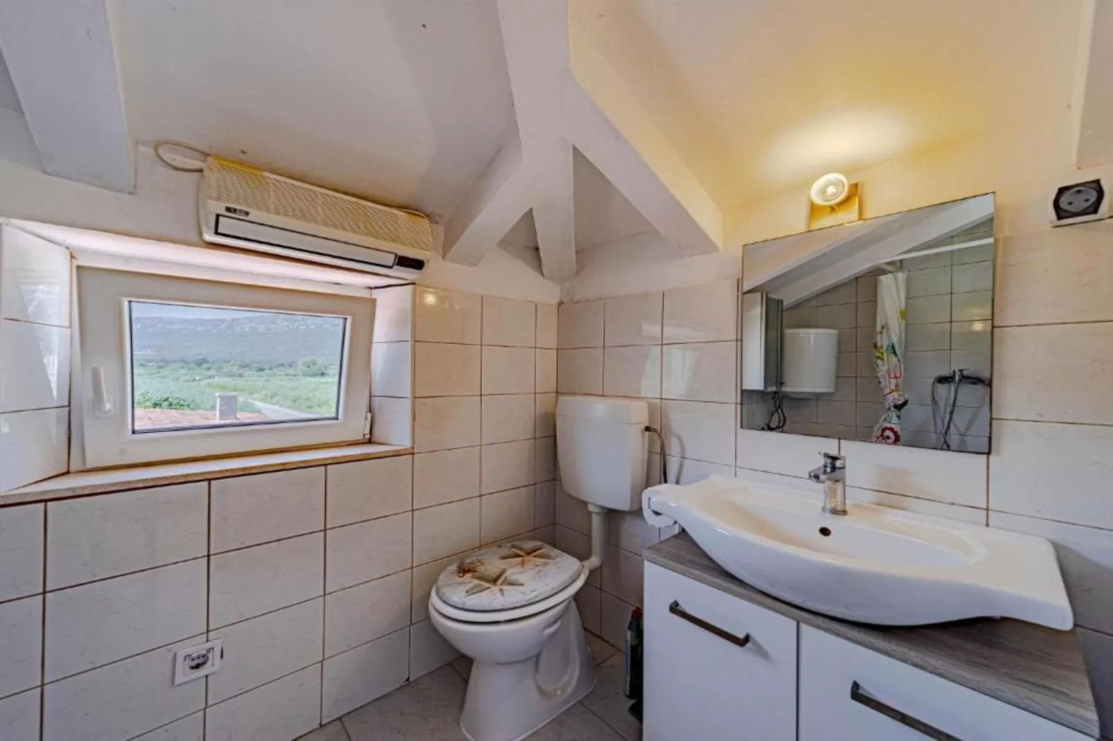 Natur Olive House Ston-Bathroom