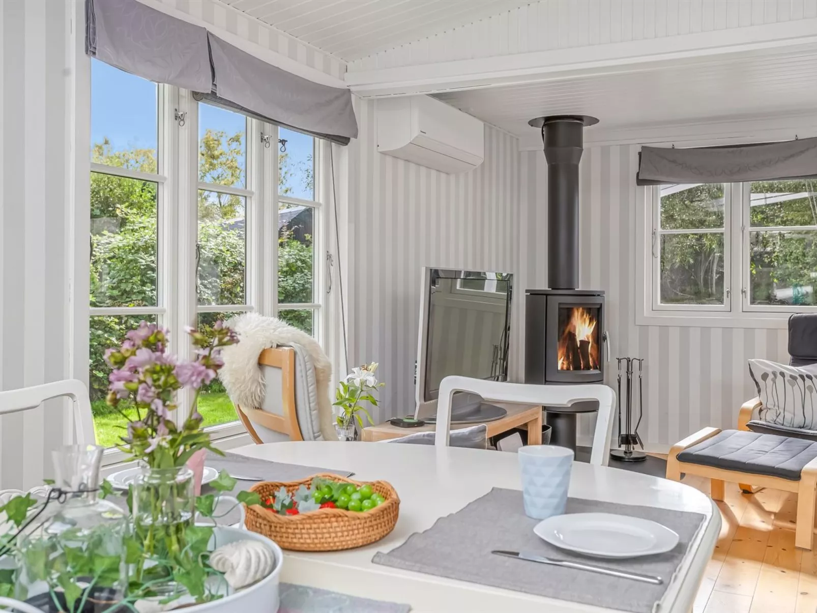 "Fernandine" - 400m from the sea-Inside