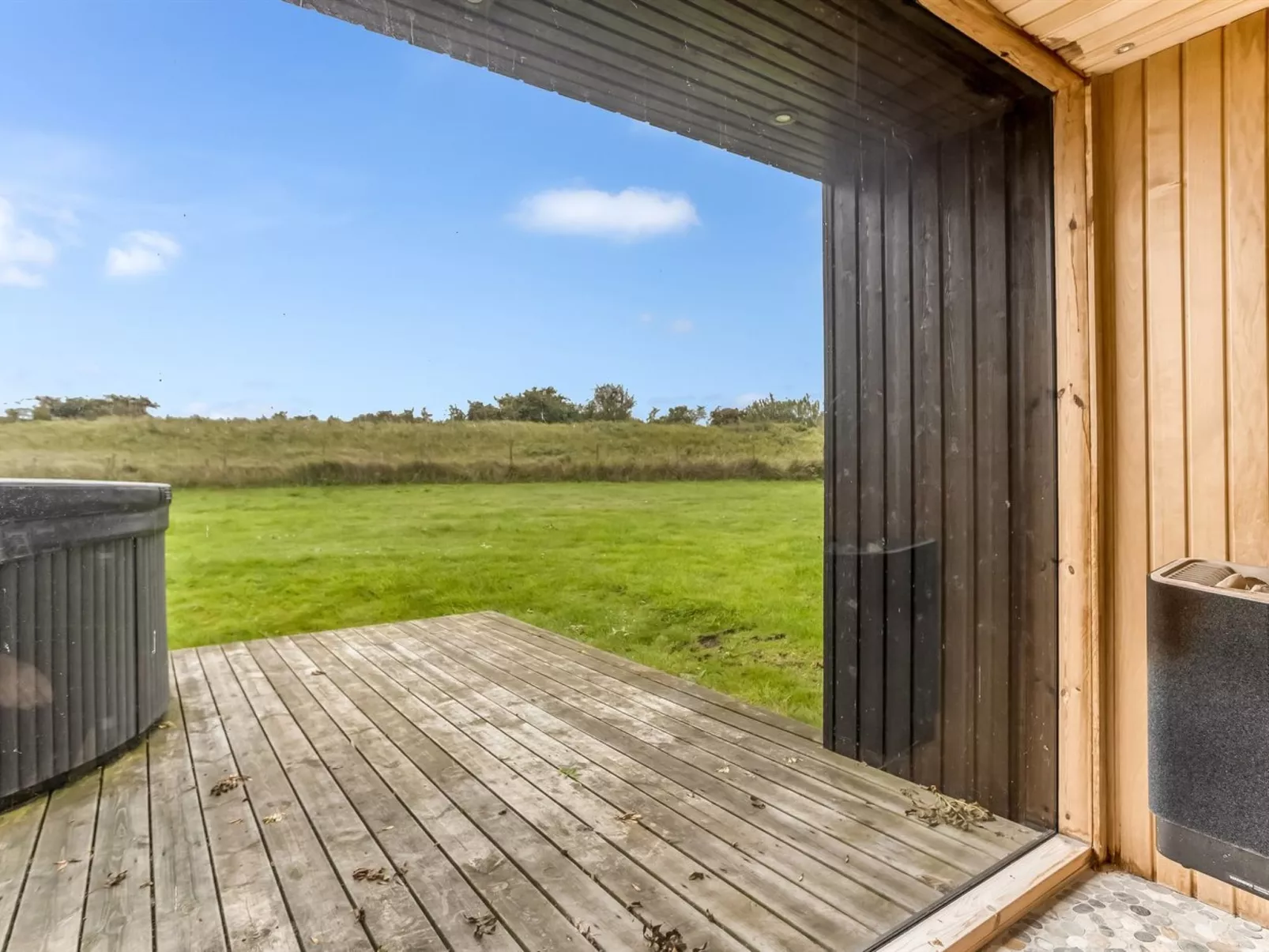 "Litle" - 30m from the sea-Draußen