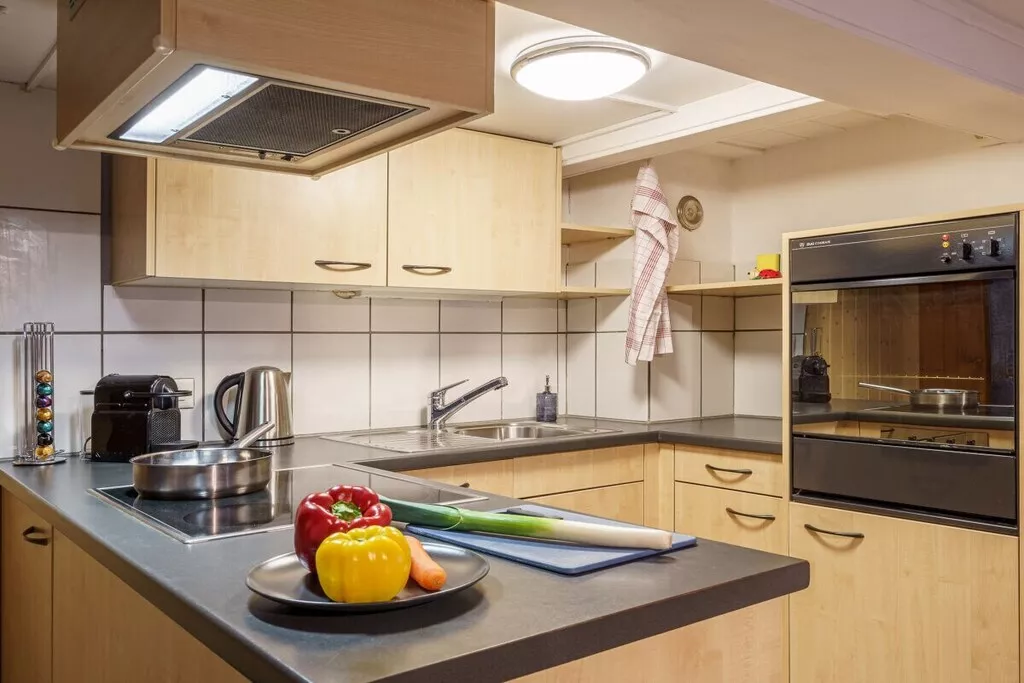 589608-Nicht zugeordnet