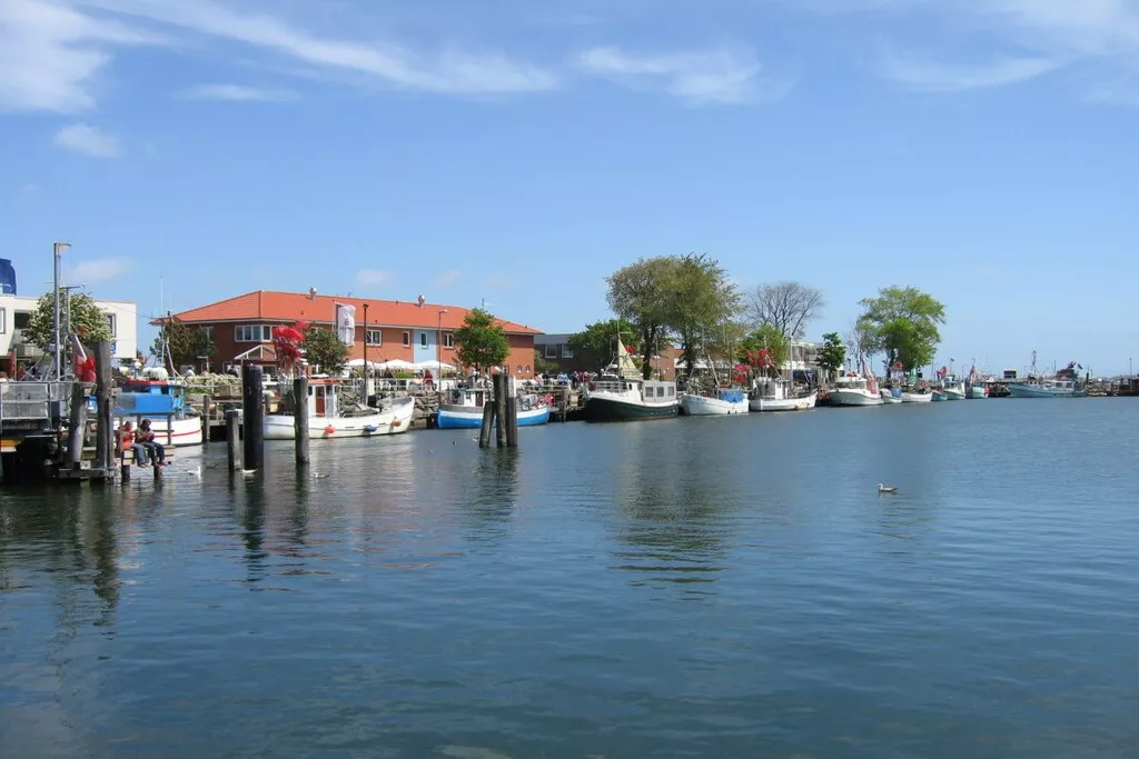 243243-Nicht zugeordnet