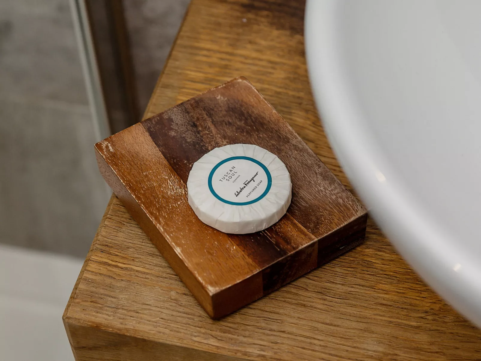 Middle Warble Stables-Dedans