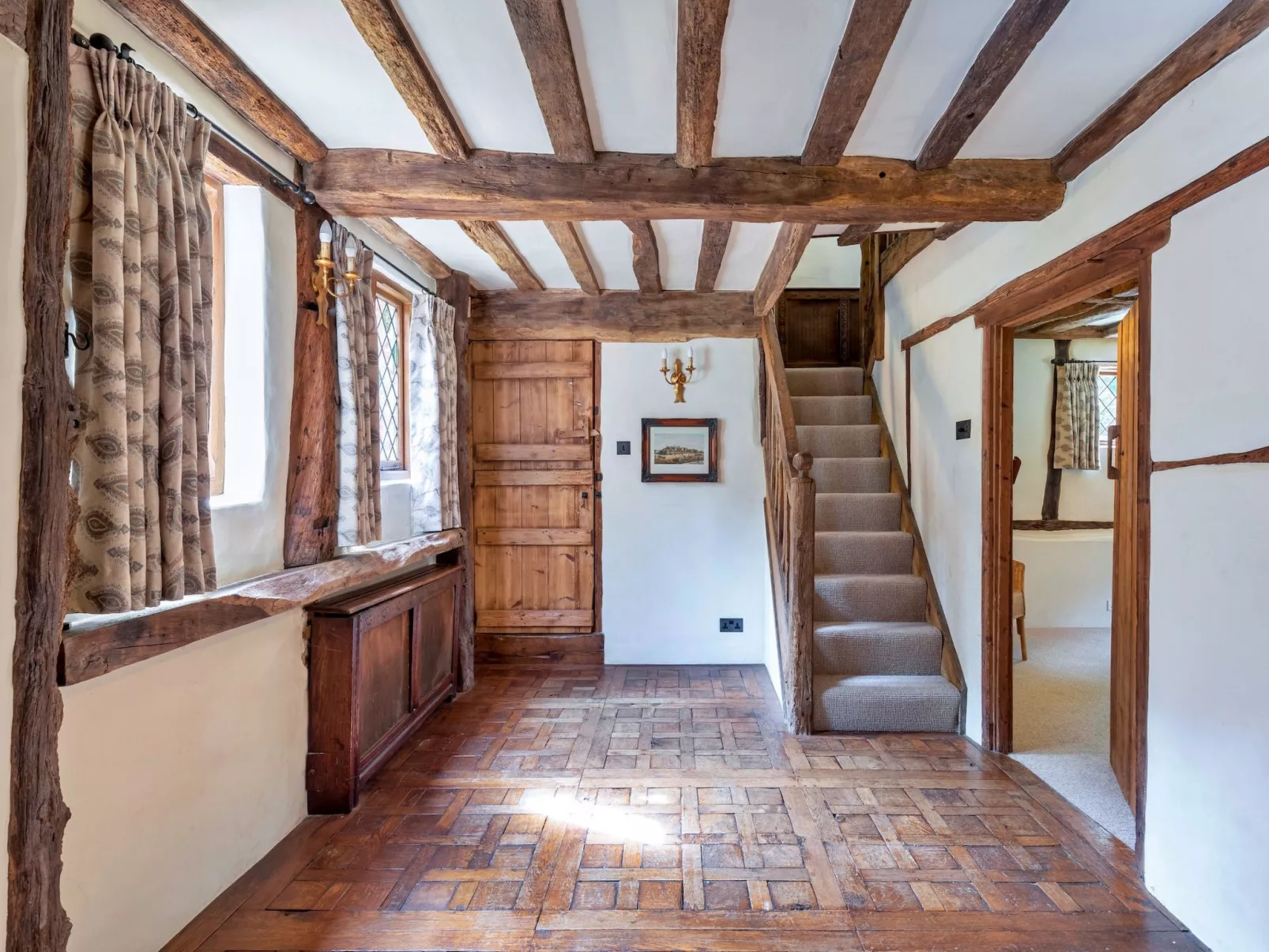 Sandhill Cottage with Hot Tub-Outside