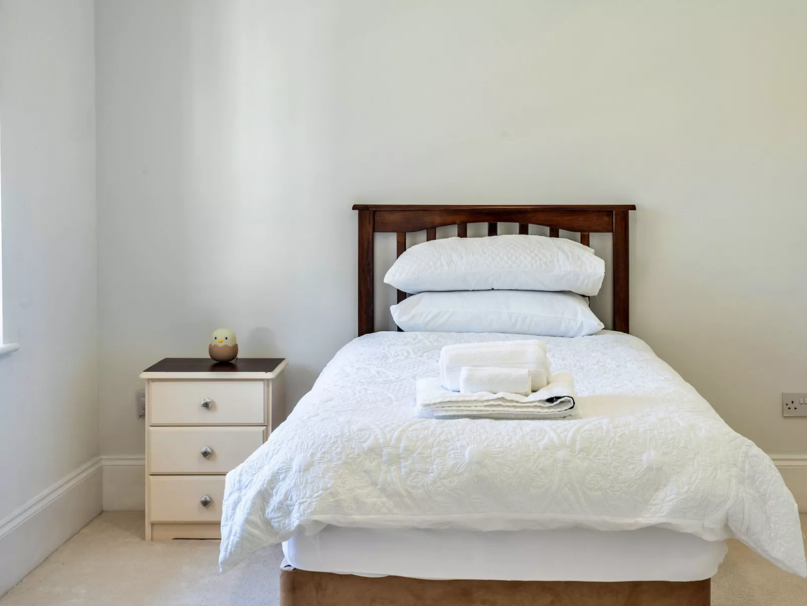 Nicely Tucked Away Cottage-Inside