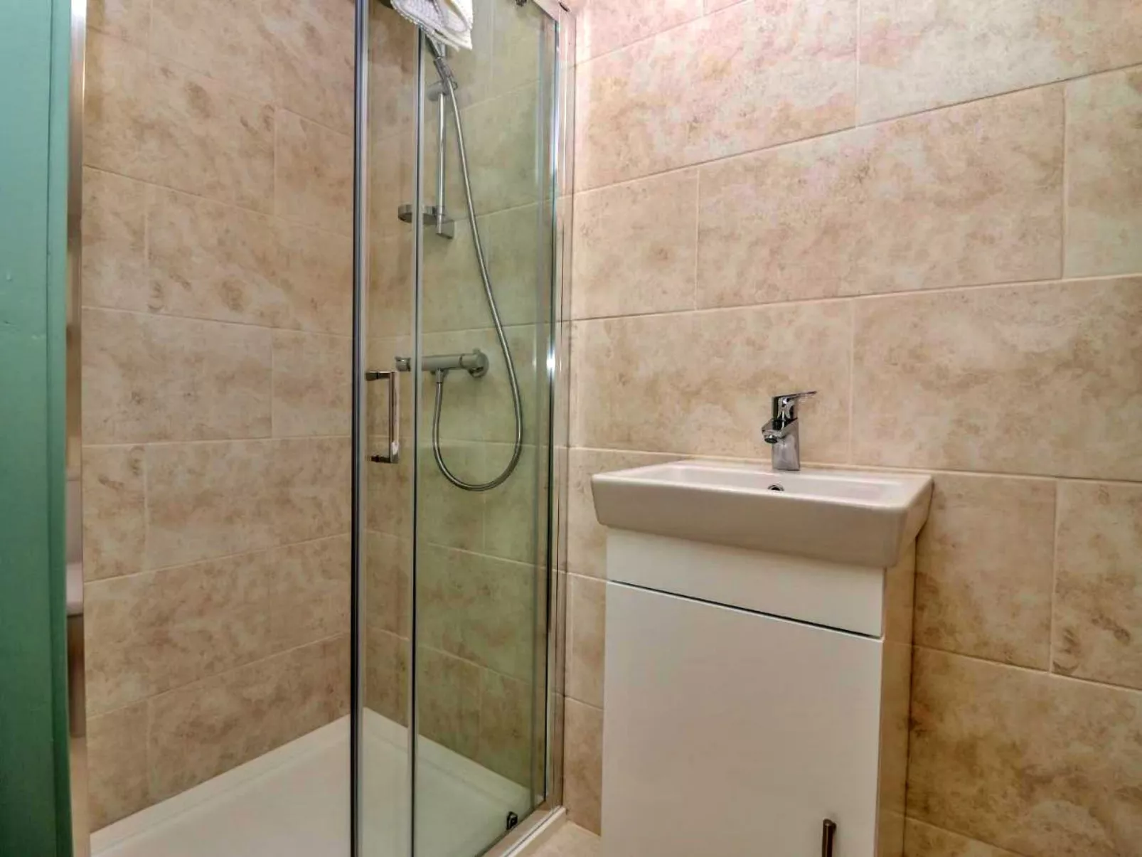 Little Rissington - Barn Two-Inside