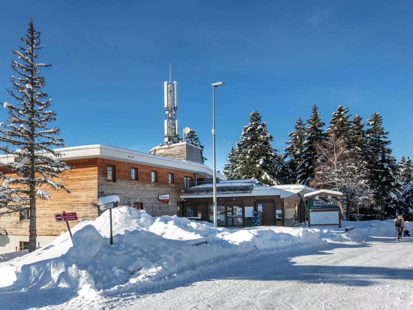 V du Bachat Asters E-Outside