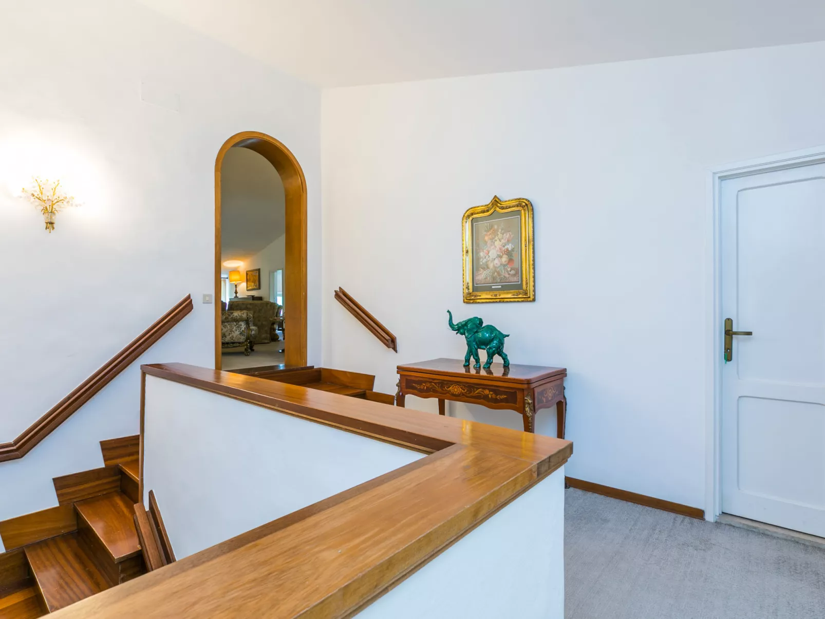 Villa La Guardia Vecchia-Dedans