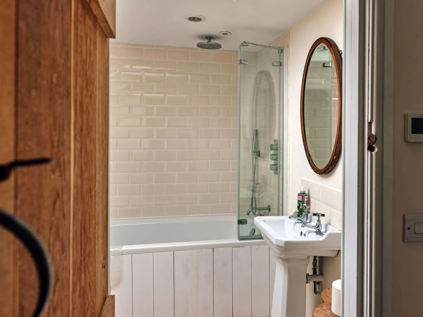 Beili Glas Cottage-Dedans