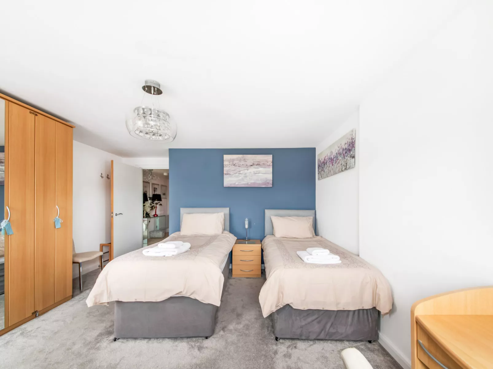 The Penthouse at 611 Westgate-Dedans