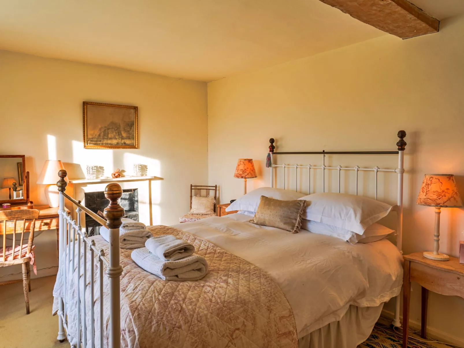 New Park Farm-Inside