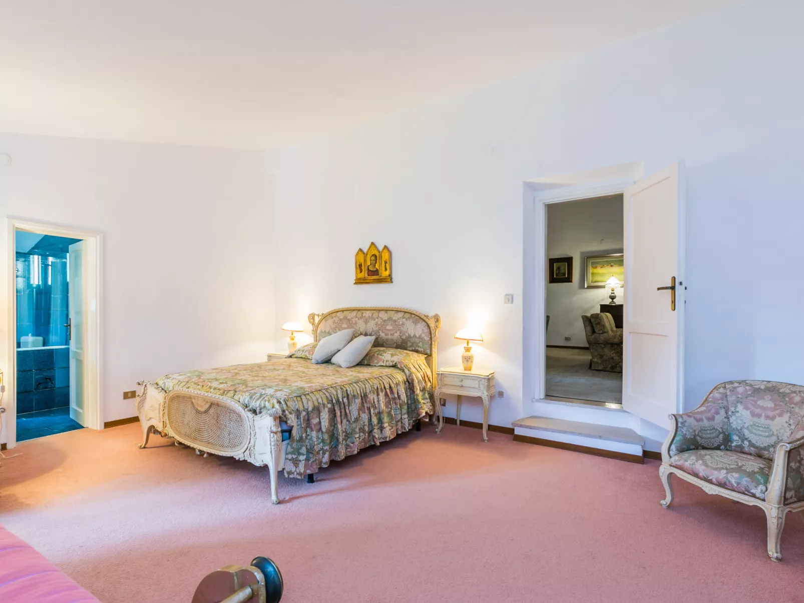 Villa La Guardia Vecchia-Dedans