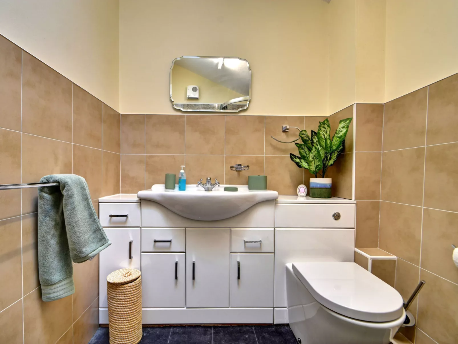 Dales Barn Top-Inside