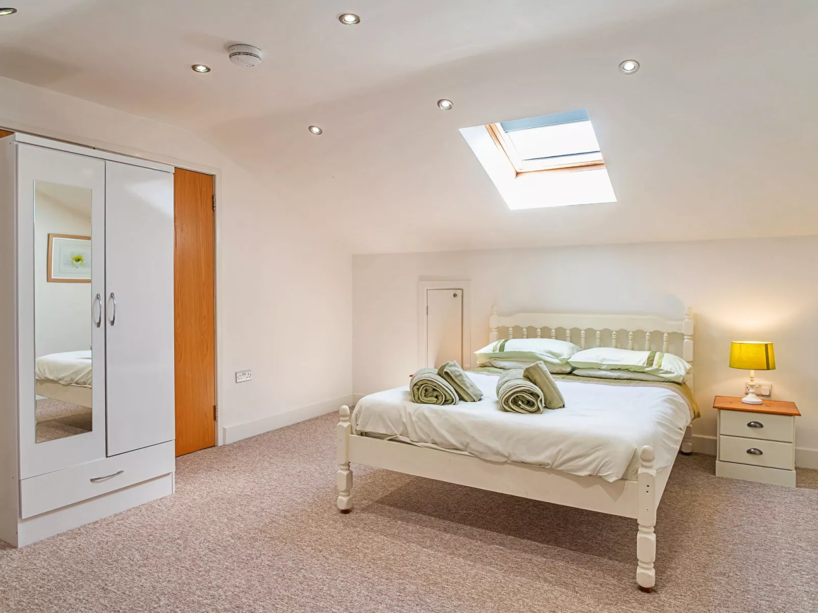 Stable Barn Apartment at Bodmin Moor-Dedans