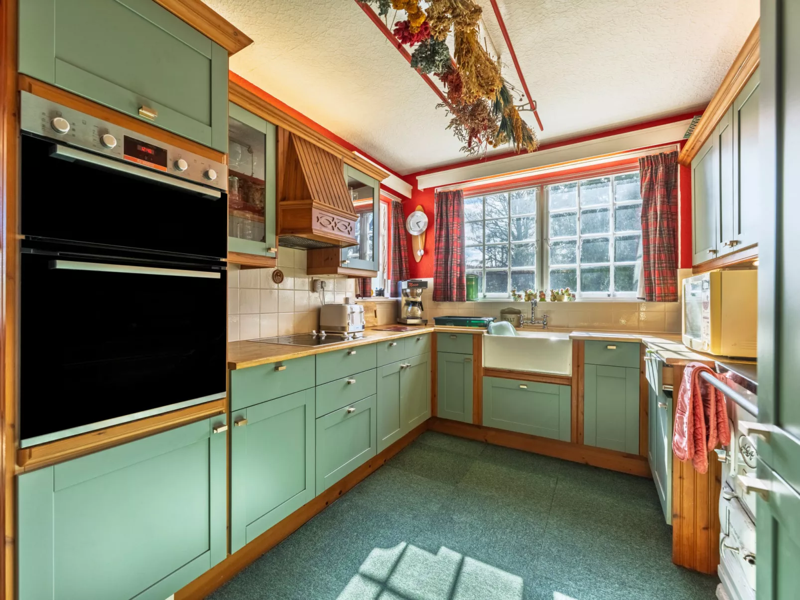 White House Retreat-Dedans