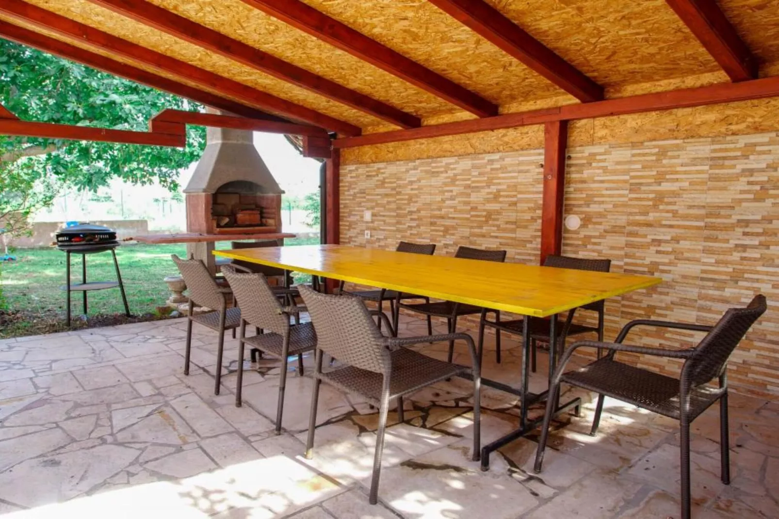 Apartments Manda - One Bedroom Apartment With Terrace (A1)