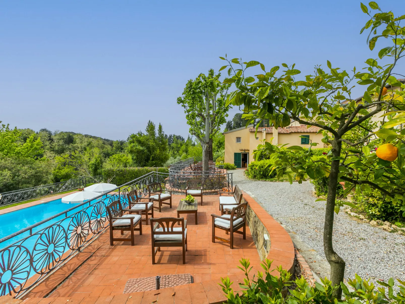 Villa La Guardia Vecchia-Dehors