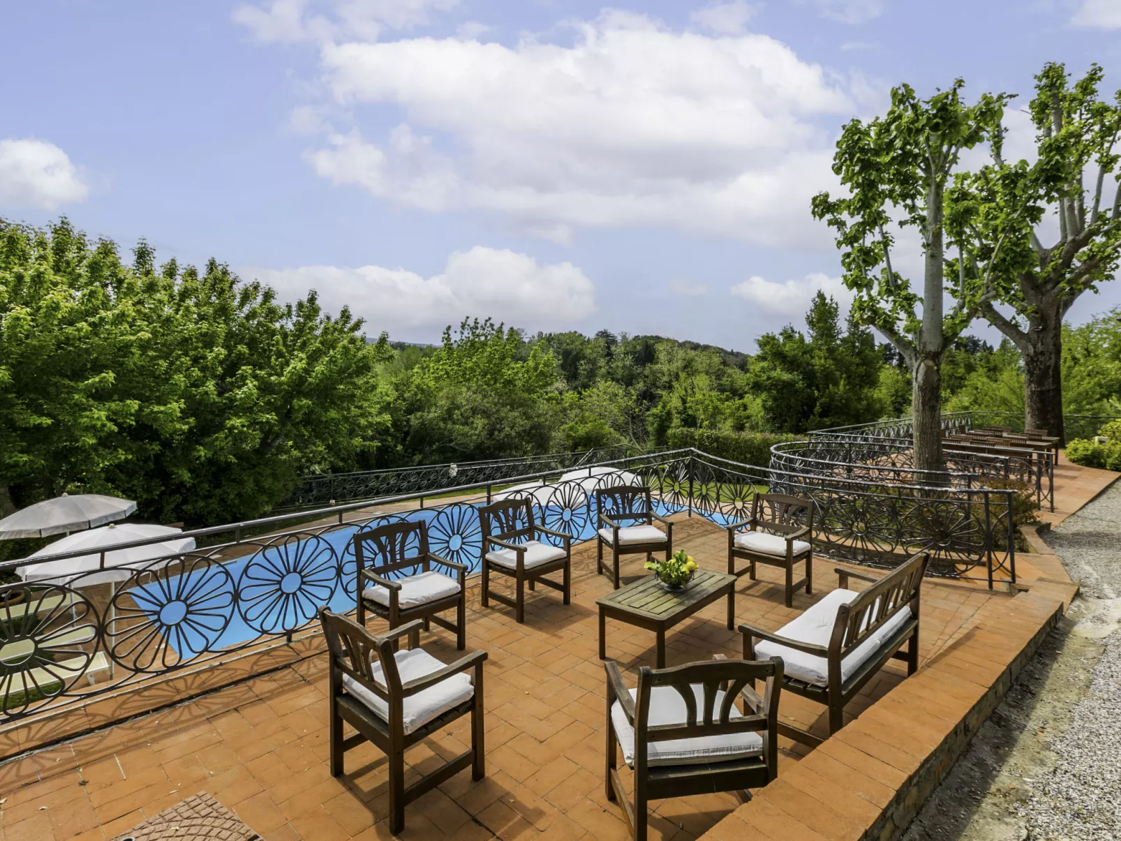 Villa La Guardia Vecchia-Dehors