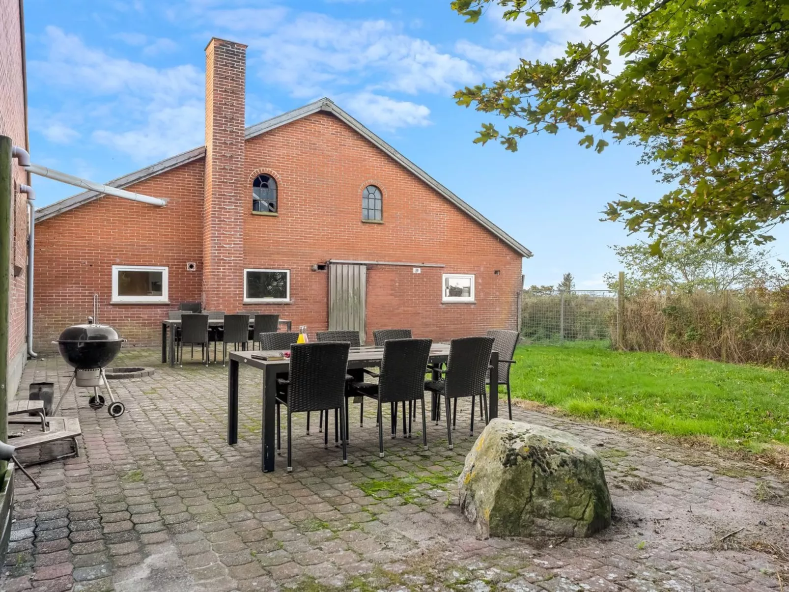 "Nette" - 2km to the fjord-Draußen