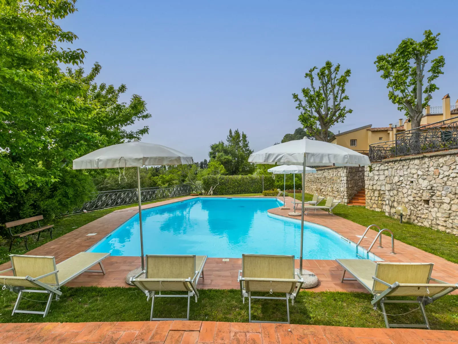 Villa La Guardia Vecchia-Dehors