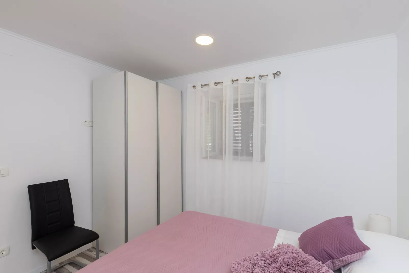 Holiday Home Monika - Two Bedroom Holiday Home with Terrace and Sea View-Bedroom