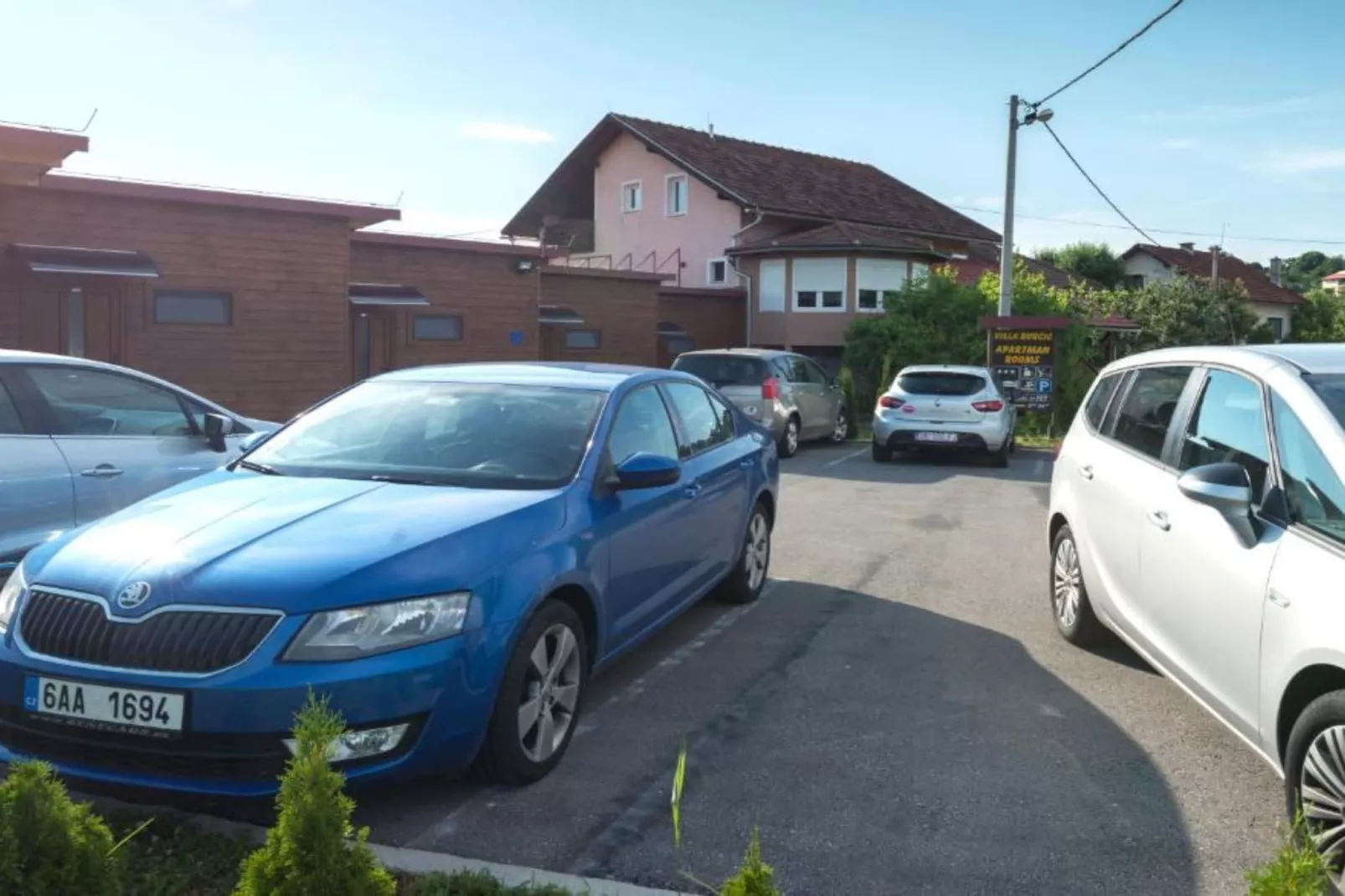 Villa Rubčić - Double room with Terrace and Poold View - (8)-Im Freien